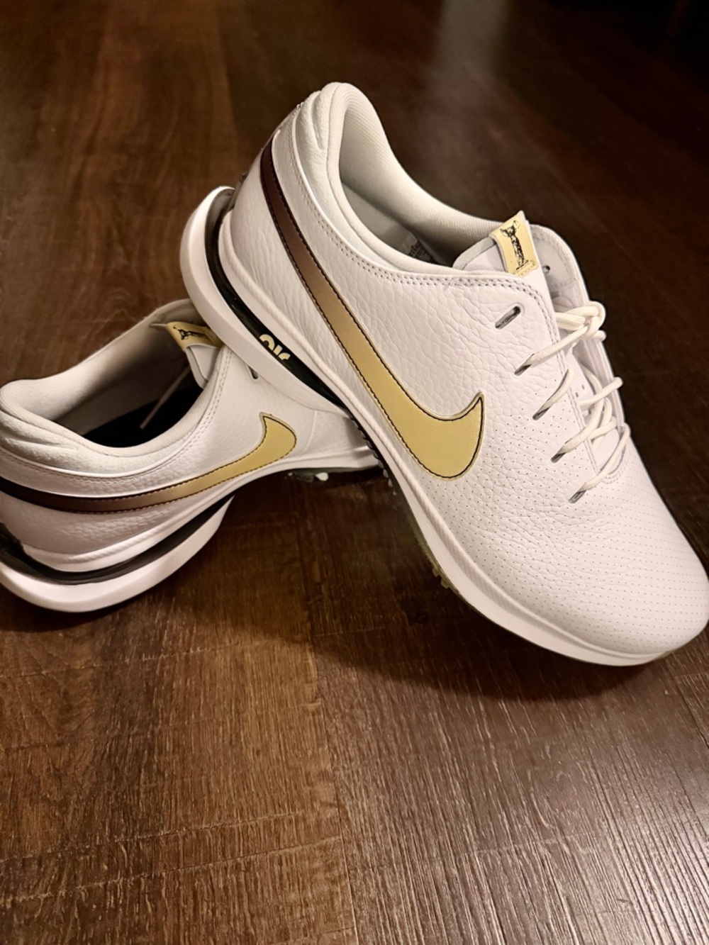 Size 12.5 Nike Golf Shoes Air Zoom Victory Tour 3 White/Gold Mens